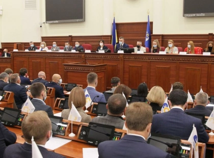 Скандал міжнародного масштабу: бійка в Деснянській РДА стала темою розмов у ЄС