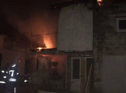 Пожежа в дев’ятиповерхівці Броварів: двоє постраждалих, рятувальники розгорнули Пункт незламності