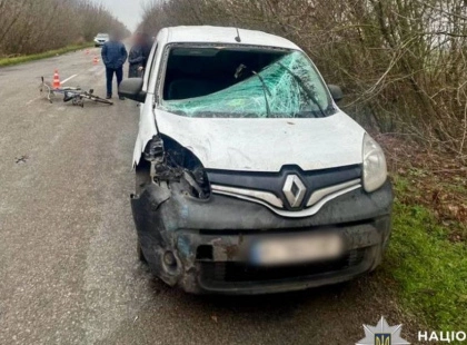 Смертельна ДТП на Київщині: Renault наїхав на велосипедиста, жертві було 63 роки