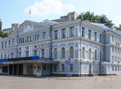 Місяць вистав і прем’єр: афіша київських театрів на грудень