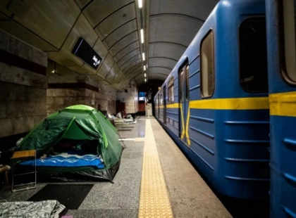 Київський метрополітен пояснив правила укриття: як поводитись до і після запуску поїздів