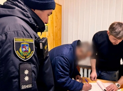 Сварка закінчилась трагедією: у Білій Церкві чоловіка підозрюють у вбивстві знайомого пляшкою й сковорідкою