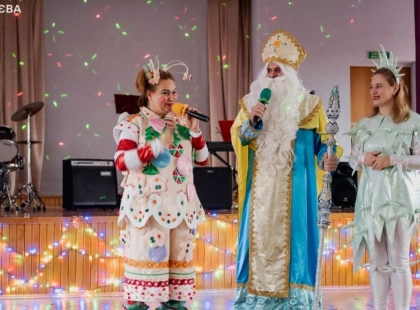 У Києві рятувальники підтримали дітей, які втратили дім через війну, — свято до Дня Миколая