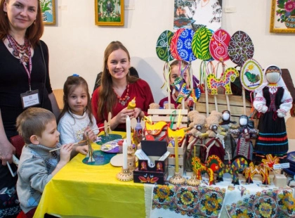 У Києві триває різдвяний ярмарок у Музеї Івана Гончара
