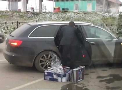 «Друже, хвілінка»: у Києві гастролери з Кавказу штовхають мотлох під виглядом брендів — державною мовою