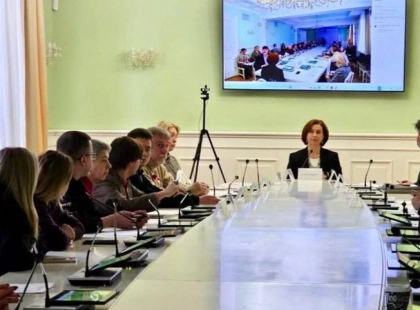 Київ планує дати імена безіменним скверам: кого вшанують у міському просторі