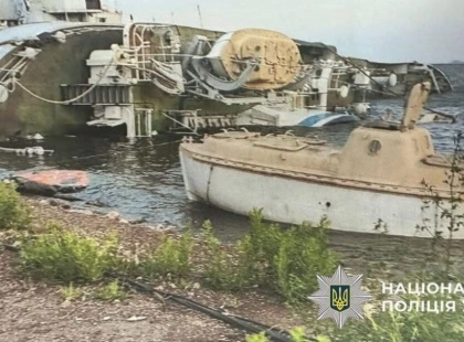Поліція Києва викрила схему продажу списаних військових кораблів: підозрюють посадовця Міноборони