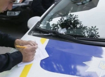 Бійка біля Алеї пам’яті: на Київщині розшукують групу підлітків