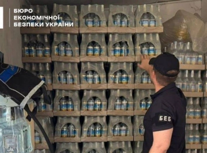 Фальсифікат на мільйони: суд виніс вирок у справі про тіньовий алкоголь і тютюн
