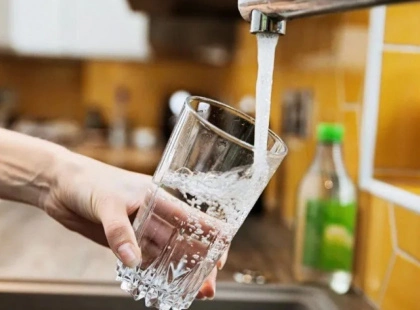 Крани ожили: у Києві відновили воду після екстреного відключення