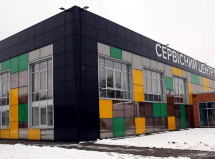 У Святошинському районі відкривають оновлену локацію сервісного центру МВС для іспитів водіїв