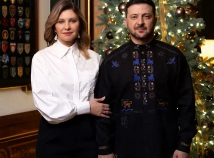 «Віримо в мир»: Зеленський разом із першою леді привітав українців з прийдешнім Новим роком