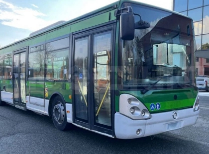 Сім громад Київщини отримають сучасні автобуси з Франції