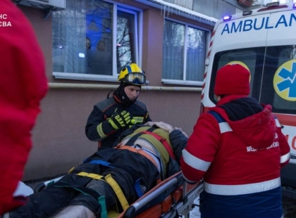 Падіння в ліфтову шахту під час відключення світла: інцидент у центрі Києва