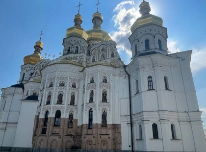 Безцінна спадщина: у Лаврі демонструють заповідані стародруки