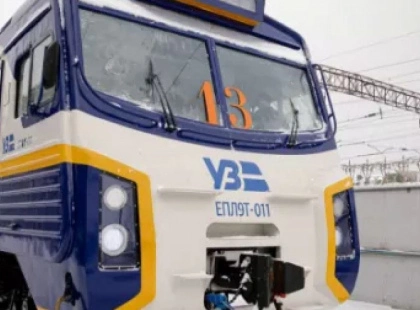 Комфортний приміський рух: Укрзалізниця запустила модернізований електропоїзд