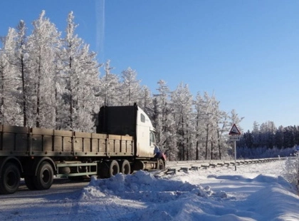 В’їзд вантажівок до Києва можуть обмежити: що відбувається і як це вплине на рух у місті