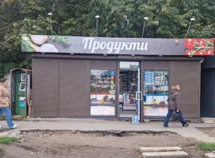 Масштабний демонтаж у Києві: у 2025 році тисячі МАФів та гаражів зникли з вулиць міста.