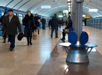 Метро працює зі змінами: після нічної тривоги збільшили інтервали руху поїздів