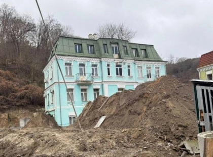 Садибу Носача на Подолі намагаються врятувати петицією: вже понад 1200 підписів