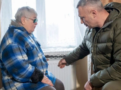Кличко перевірив роботу резервного живлення в пансіонаті для людей старшого віку