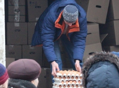 Негода паралізує торгівлю: у Києві скасували продуктові ярмарки