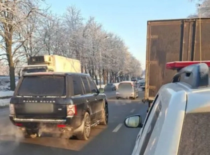 Увага, водії: на Солом'янці заблоковано рух у напрямку проспекту Повітряних Сил