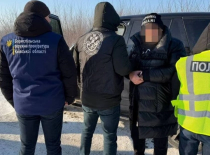 Меддовідки «під ключ»: у Київській області затримали організатора схеми