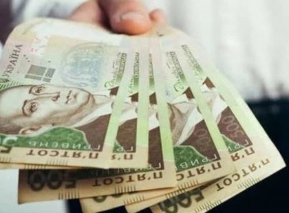 Пенсійний поріг 2026: киянам доведеться працювати довше або платити більше