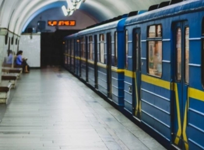 Зупинка метро в Києві через дефіцит світла: заява експерта Омельченка
