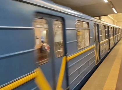 Метро під ударом: у столиці екстрено змінили рух поїздів підземки після нічного терору