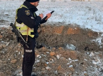 Потрощені заправки, спалені авто та обірване життя: поліція показала моторошні наслідки нічного нальоту на Київщину