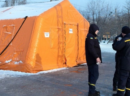Намети тепла по всьому місту: у Києві розгорнули 91 мобільний пункт ДСНС
