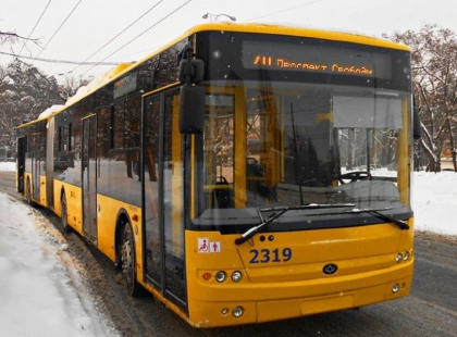 Поїздка на вагу золота:маршрутки з передмістя до Києва різко подорожчали — скільки тепер коштує шлях на роботу