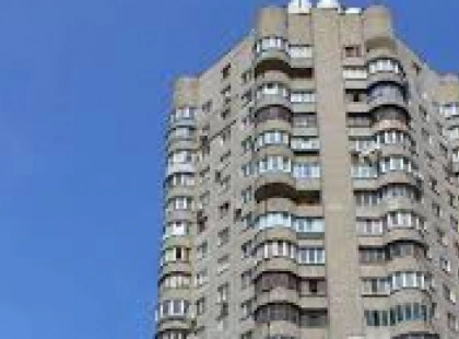 В «будинку-кукурудзі» на Оболоні замерзла система опалення