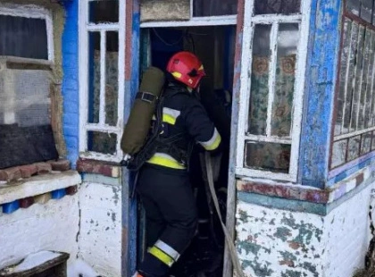 Вогонь не вибачає помилок: пожежа в приватному будинку забрала життя 52-річного чоловіка