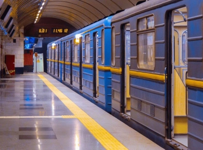 Метро Києва повністю відновило роботу після нічного обстрілу