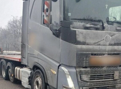 Аварія на Одеській трасі: рух у напрямку Києва ускладнений
