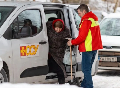 Тепло, світло і турбота: у Києві відкрили ще один центр підтримки для вразливих мешканців