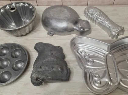 Ці радянські форми для випікання досі в багатьох кухнях — в чому їх переваги