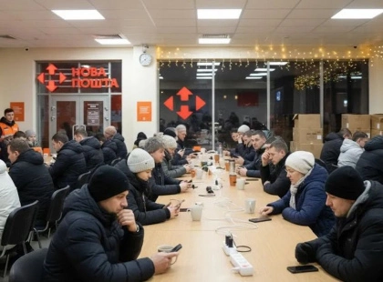 «Нова пошта» відкрила 10 цілодобових пунктів незламності в Києві: перелік адрес