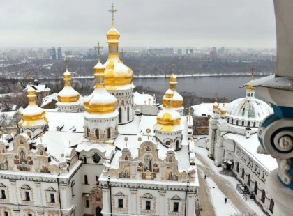 Києво-Печерська лавра припинила прийом гостей через аномальні холоди та наслідки атак — що відомо?