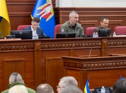 Фінансове «дякую»: у Києві виплатили мільйони гривень премій тим, хто тримає енергетичний фронт