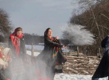 Масниця в Пирогові: як у Києві відтворять давні традиції проводів зими