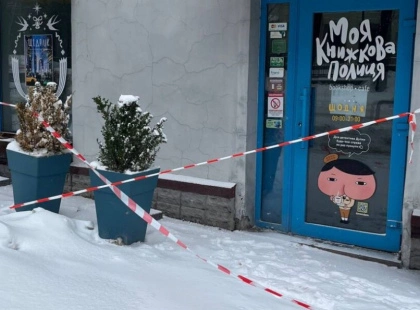 Потоп знищив тисячі книг: книгарня «Моя книжкова полиця» на межі закриття після нічної аварії