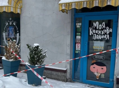 У центрі Києва затопило «Мою книжкову полицю»: книгарня під загрозою закриття