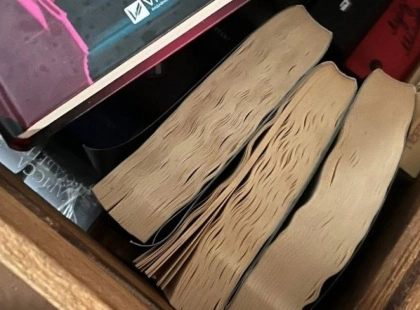 «Моя книжкова полиця» після потопу: як придбати сюрприз-книгу в Києві
