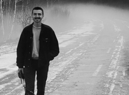 «Перехідний стан»: у Києві покажуть фронтові фото морпіха й фотографа Костянтина Гузенка
