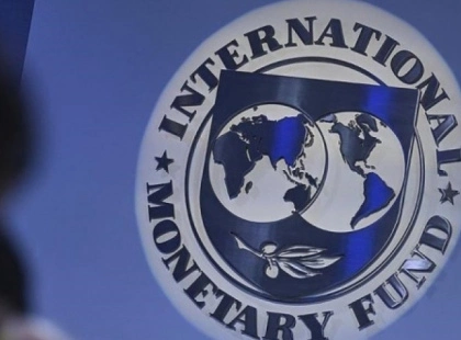 Україна отримає $8,1 млрд від МВФ: що це означає для гривні, зарплат і життя киян