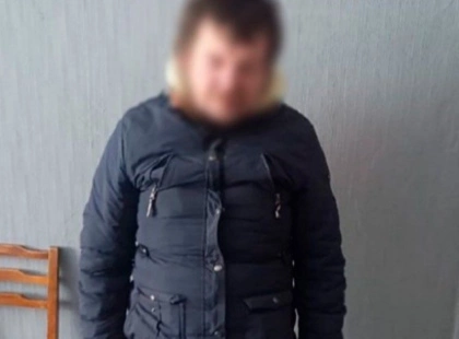 У Києві 40-річний чоловік пограбував пенсіонерку під приводом «збору на похорон»